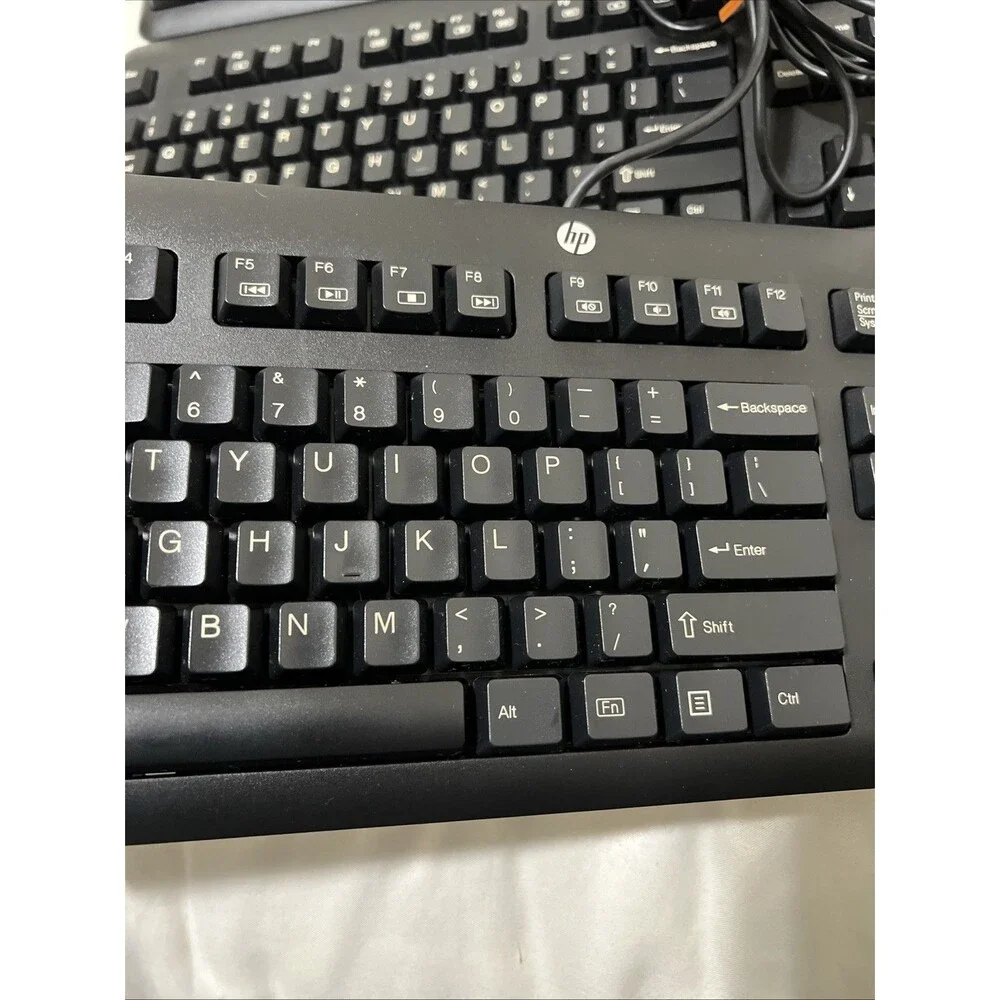 HP KUS1206 USB Keyboard w/ SMART CARD TERMINAL 70084001- Black - TESTED Lot of 4
